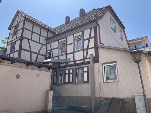 Foto - Haus zum Kaufen in Maßbach 49.000,00 € 266 m²