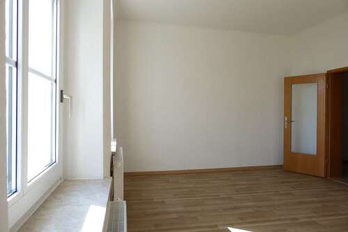 Foto - Wohnung zum Mieten in Leuna 696,00 € 100 m²