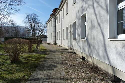 Foto - Wohnung zum Mieten in Leuna 696,00 € 100 m²