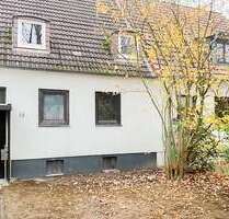 Haus zum Kaufen in Reinbek 330.000,00 € 85.93 m²