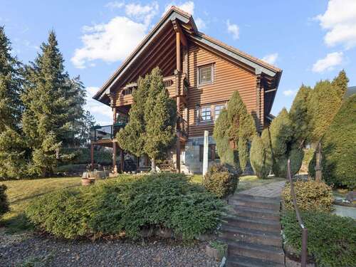 Foto - Haus zum Kaufen in Hartha 300.000,00 € 223.44 m²