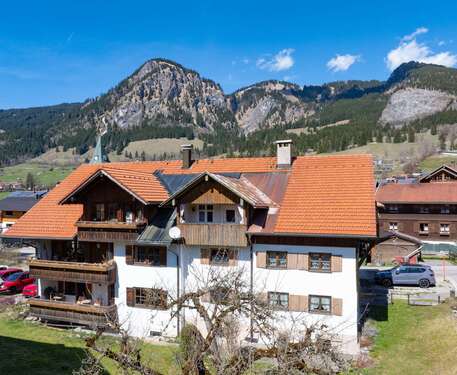 Foto - Haus zum Kaufen in Bad Hindelang Bad Oberdorf 1.580.000,00 € 519 m²