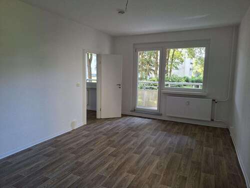 Foto - Wohnung zum Mieten in Magdeburg 335,02 € 47.86 m²