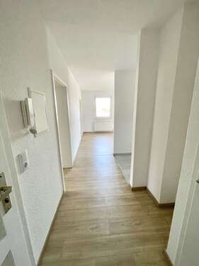 Foto - Wohnung zum Mieten in Wolfen 287,65 € 52.3 m²