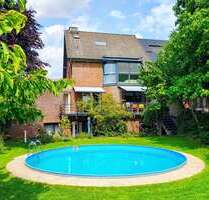 Haus zum Kaufen in Krefeld 920.000,00 € 242.2 m²