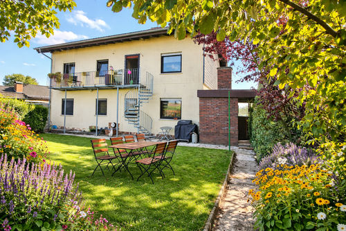 Foto - Haus zum Kaufen in Reinheim 680.000,00 € 274.2 m²