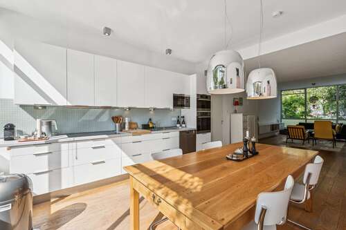 Foto - Wohnung zum Kaufen in Düsseldorf-Stadtmitte 875.000,00 € 158 m²