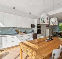 Wohnung zum Kaufen in Düsseldorf-Stadtmitte 875.000,00 € 158 m²