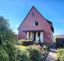 Haus zum Kaufen in Rinteln 298.000,00 € 207 m²