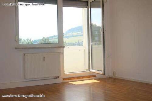 Foto - Wohnung zum Mieten in Annaberg-Buchholz 310,23 € 68.94 m²