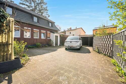 Foto - Haus zum Kaufen in Mühlheim 1.490.000,00 € 330 m²