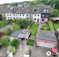 Haus zum Kaufen in Essen 357.000,00 € 121.41 m²