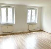 Wohnung zum Mieten in Oelsnitz 350,00 € 66 m²