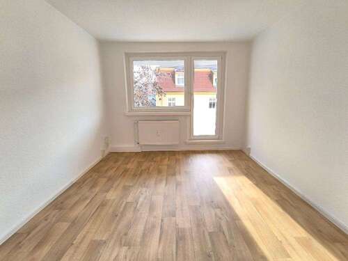 Foto - Wohnung zum Mieten in Bernburg 378,20 € 61 m²