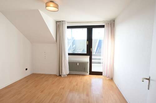 Foto - Wohnung zum Mieten in Düsseldorf 990,00 € 75 m²