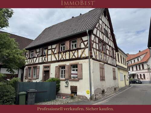 Foto - Haus zum Kaufen in Weinheim Hohensachsen 165.000,00 € 135 m²