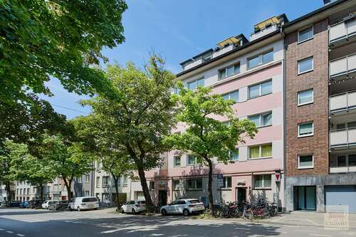 Foto - Wohnung zum Kaufen in Düsseldorf Pempelfort 290.000,00 € 74 m²