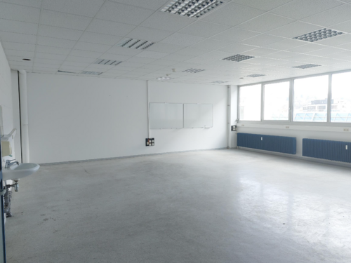 Foto - Büro in Frickenhausen 828,00 € 206 m²