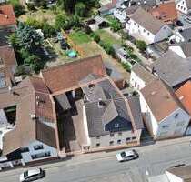 Haus zum Kaufen in Stockstadt am Rhein 320.000,00 € 290 m²