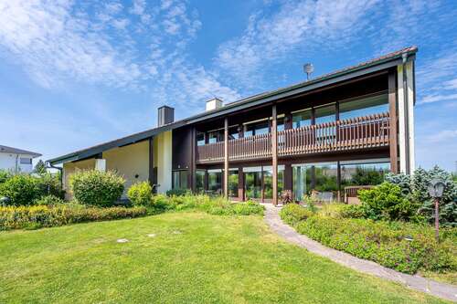 Foto - Haus zum Kaufen in Aiterhofen 879.000,00 € 287.22 m²