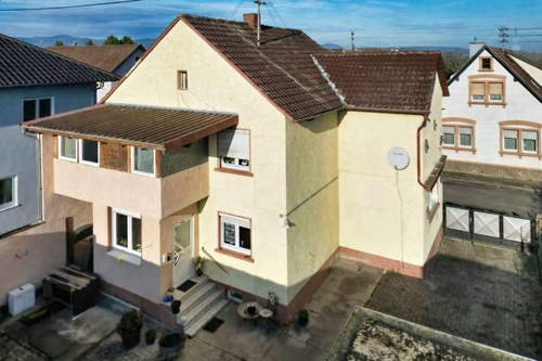 Foto - Haus zum Kaufen in Altdorf 425.000,00 € 150 m²