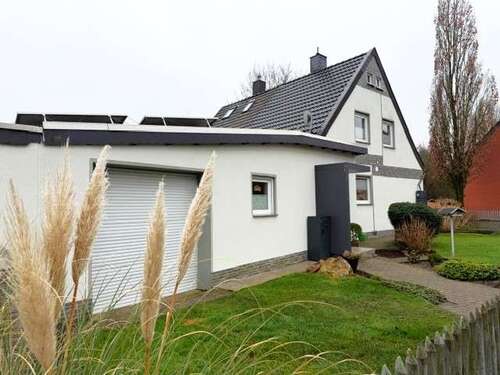 Foto - Haus zum Kaufen in Mönchengladbach 350.000,00 € 97.12 m²