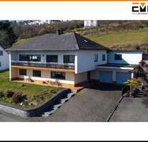 Haus zum Kaufen in Horath 225.000,00 € 241.49 m²