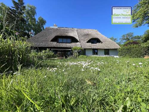 Foto - Haus zum Kaufen in Elmenhorst-Lichtenhagen 899.000,00 € 131.29 m²