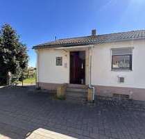 Haus zum Kaufen in Grünstadt 120.000,00 € 49.03 m²