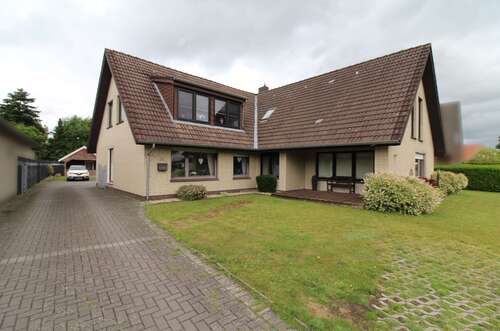 Foto - Haus zum Kaufen in Westoverledingen 399.000,00 € 252 m²