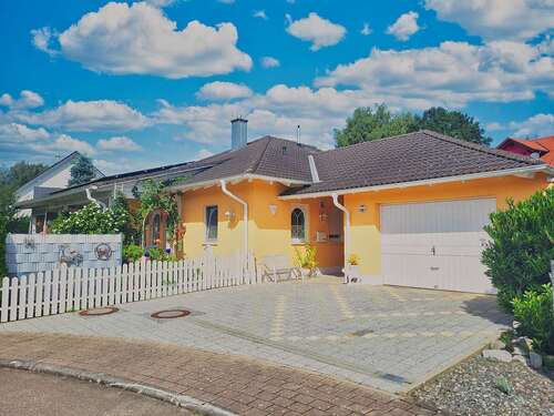 Foto - Haus zum Kaufen in Kirchberg an der Iller 549.000,00 € 123 m²