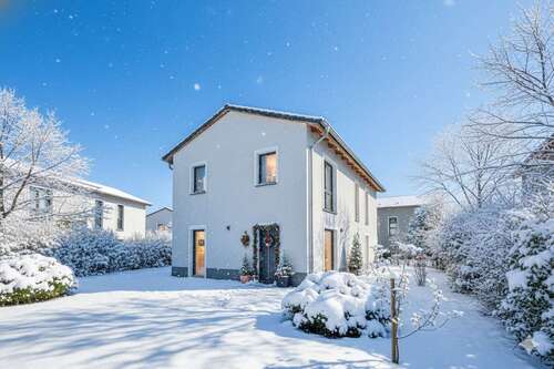 Foto - Haus zum Kaufen in Blankenfelde-Mahlow 792.000,00 € 178.05 m²