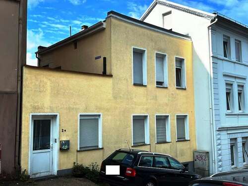 Foto - Haus zum Kaufen in Lüdenscheid 78.000,00 € 114 m²