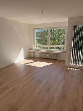 Foto - Wohnung zum Mieten in Wuppertal 700,00 € 76 m²