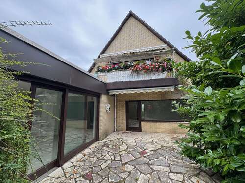 Foto - Haus zum Kaufen in Norderstedt 649.000,00 € 185 m²