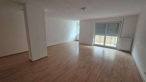 Foto - Wohnung zum Mieten in Eisenach 470,00 € 73.09 m²