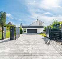 Haus zum Kaufen in Rutesheim 1.495.000,00 € 250 m²