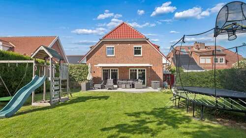 Foto - Haus zum Kaufen in Hamburg-Nettelnburg 700.000,00 € 122.68 m²