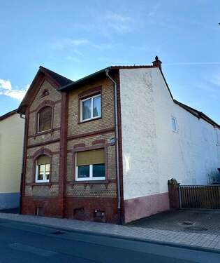 Foto - Haus zum Kaufen in Langenselbold 949.000,00 € 396 m²