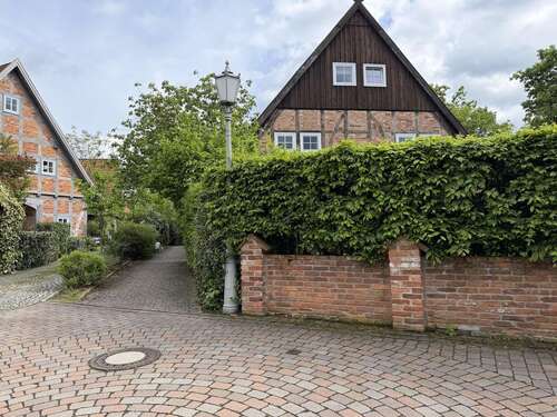Foto - Haus zum Mieten in Isernhagen 1.870,00 € 121 m²