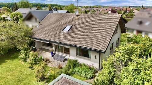 Foto - Haus zum Kaufen in Laichingen 477.000,00 € 178 m²