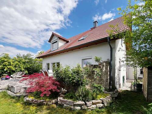 Foto - Haus zum Kaufen in Hallbergmoos 1.560.000,00 € 233 m²