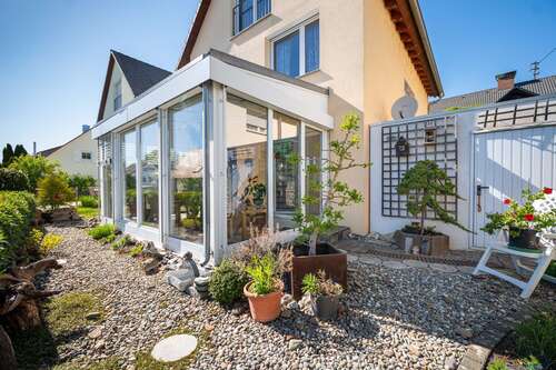 Foto - Haus zum Kaufen in Hilzingen 490.000,00 € 120 m²