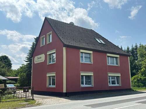 Foto - Haus zum Kaufen in Löbau 139.900,00 € 181.5 m²