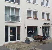 Büro in Gera 1.250,00 € 140 m² - 1.250,00&nbsp;EUR Kaltmiete, ca.&nbsp; 140,00&nbsp;m&sup2; in Gera (PLZ: 07545)