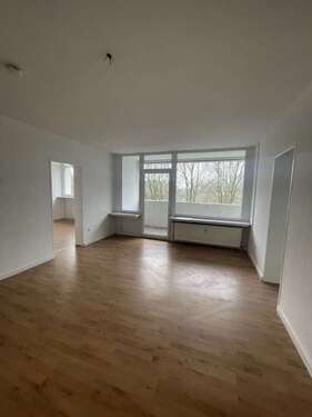 Foto - Wohnung zum Mieten in Duisburg 350,00 € 54 m²