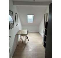 WG-Zimmer in Stuttgart 600,00 € 10 m²