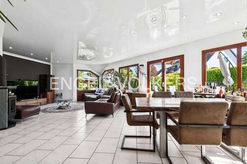 Foto - Haus zum Kaufen in Overath 650.000,00 € 195 m²