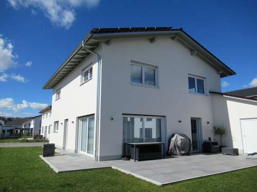 Foto - Haus zum Kaufen in Mindelheim 990.000,00 € 174.37 m²