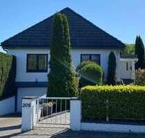 Haus zum Kaufen in Halstenbek 870.000,00 € 200 m²